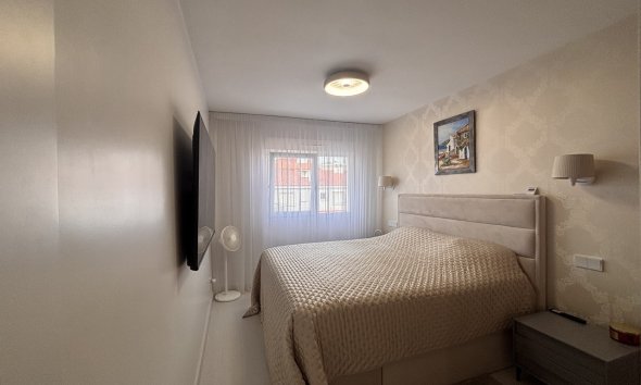 Resale - Apartment - Lo Pagan