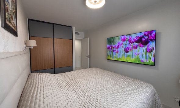 Resale - Apartment - Lo Pagan