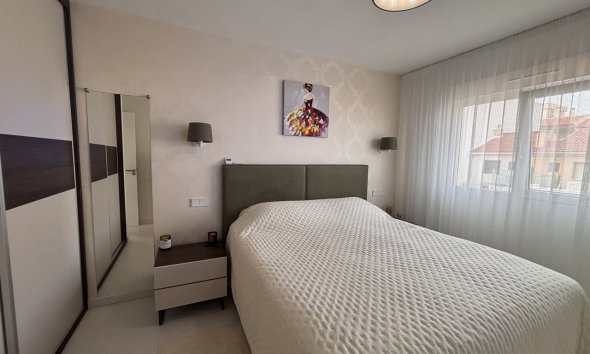 Resale - Apartment - Lo Pagan
