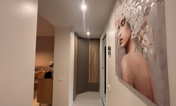 Resale - Apartment - Lo Pagan