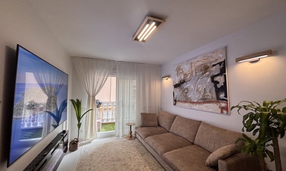 Resale - Apartment - Lo Pagan