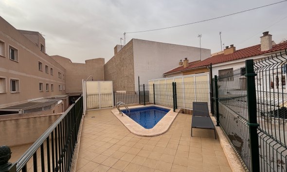 Resale - Apartment - Lo Pagan