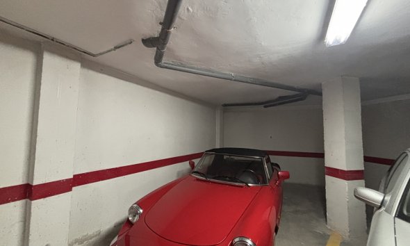 Resale - Apartment - Lo Pagan