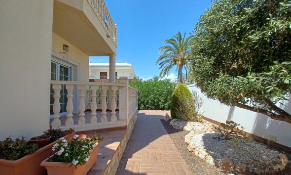 Resale - Villa - Orihuela Costa - Cabo Roig