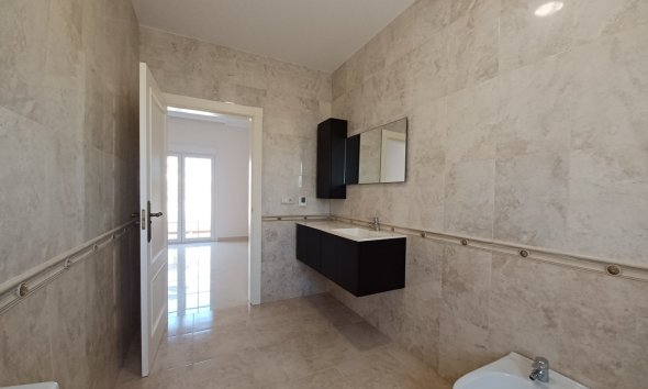 Resale - Villa - Orihuela Costa - Cabo Roig