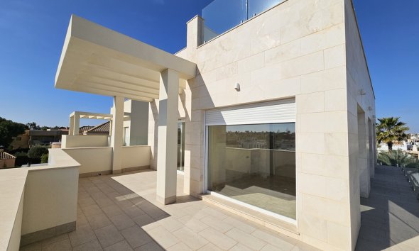 Resale - Villa - Orihuela Costa - La Zenia