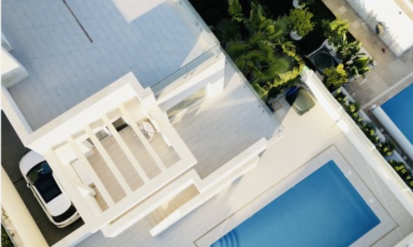 Resale - Villa - Orihuela Costa - La Zenia