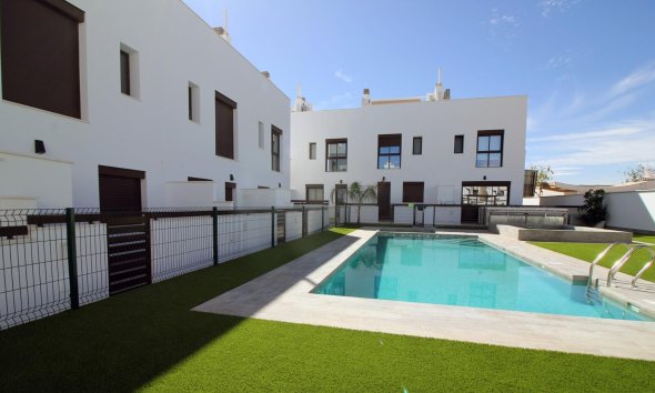 New Build - Terraced house / Townhouse - Pilar de la Horadada - El Pilar de la Horadada