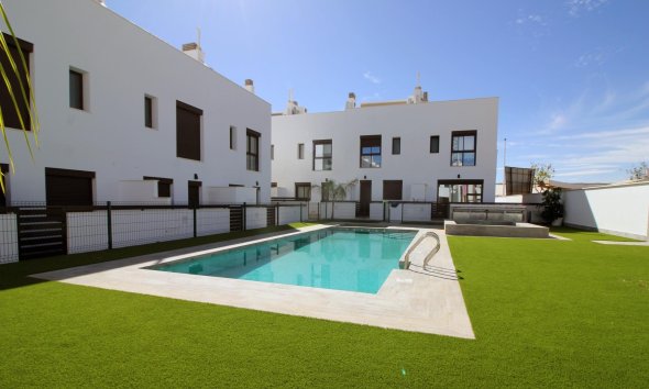 New Build - Terraced house / Townhouse - Pilar de la Horadada - El Pilar de la Horadada