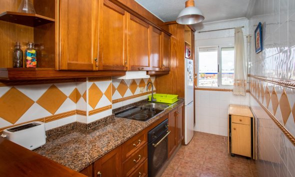 Resale - Bungalow - Orihuela Costa - Punta Prima