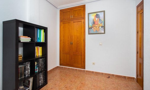 Resale - Bungalow - Orihuela Costa - Punta Prima