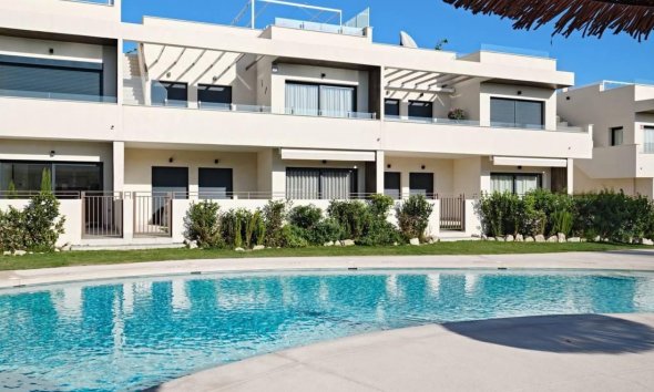 Resale - Apartment - Torrevieja - La Veleta