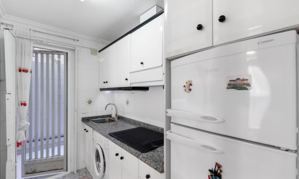 Rynek Wtórny - Apartament - Torrevieja - Centro - Muelle Pesquero