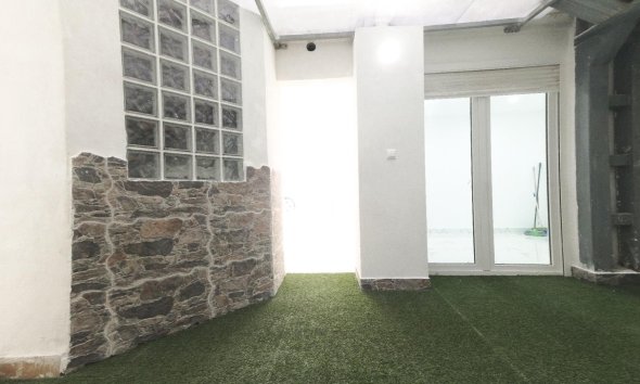 Resale - Apartment - Torrevieja - Playa de los Naufragos