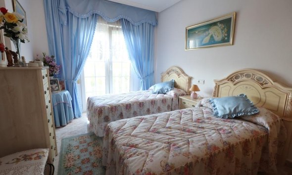 Resale - Villa - Orihuela Costa - Villamartín-Las Filipinas