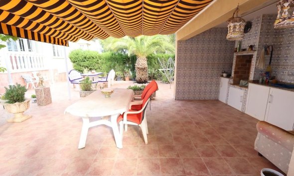 Resale - Villa - Orihuela Costa - Villamartín-Las Filipinas