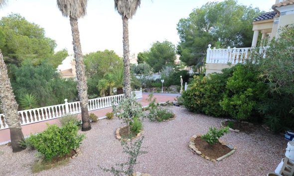 Resale - Villa - Orihuela Costa - Villamartín-Las Filipinas