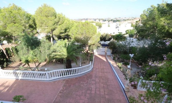 Resale - Villa - Orihuela Costa - Villamartín-Las Filipinas