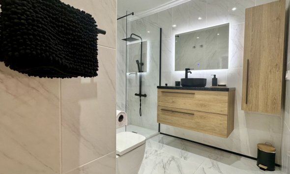 Resale - Terraced house / Townhouse - Orihuela Costa - La Florida