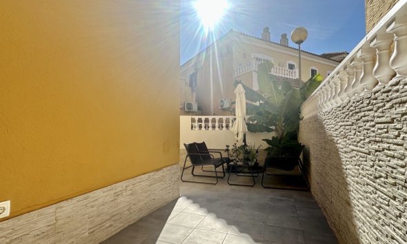 Resale - Terraced house / Townhouse - Orihuela Costa - La Florida