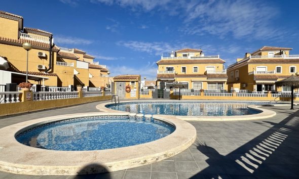 Resale - Terraced house / Townhouse - Orihuela Costa - La Florida
