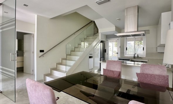 Resale - Villa - Orihuela Costa - Lomas de Cabo Roig