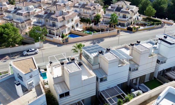 Resale - Villa - Orihuela Costa - Lomas de Cabo Roig