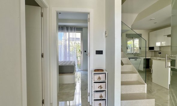 Resale - Villa - Orihuela Costa - Lomas de Cabo Roig