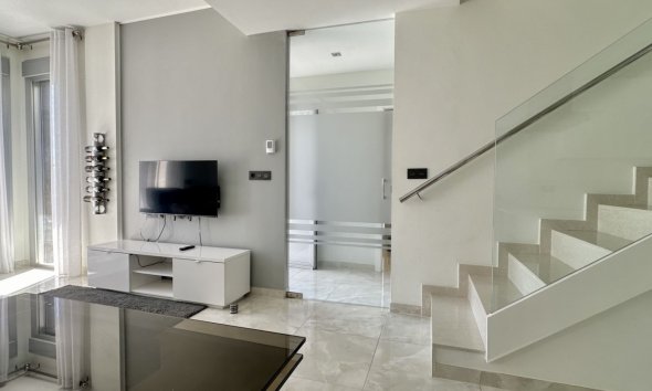 Resale - Villa - Orihuela Costa - Lomas de Cabo Roig