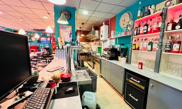 Reventa - Local Comercial - Torrevieja - torrevieja