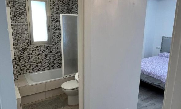 Resale - Apartment - Orihuela Costa - Los Dolses