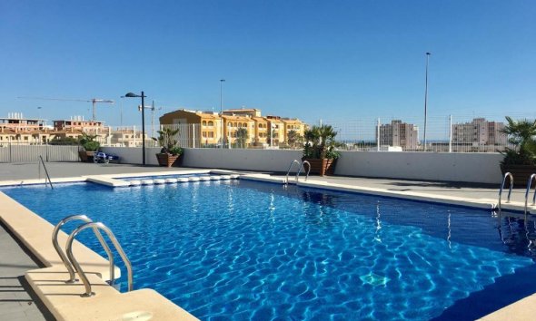 Resale - Apartment - Orihuela Costa - Los Dolses