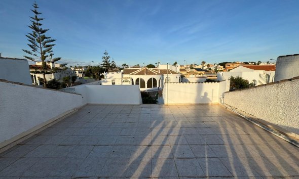 Resale - Villa - Torrevieja - San luis