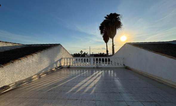 Resale - Villa - Torrevieja - San luis