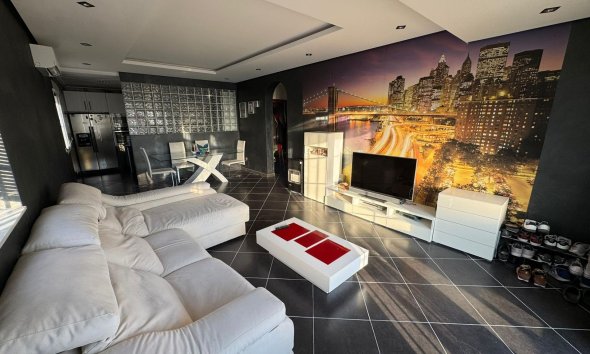 Resale - Villa - Torrevieja - San luis