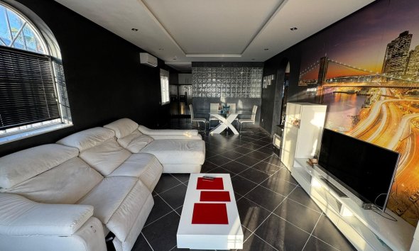 Resale - Villa - Torrevieja - San luis