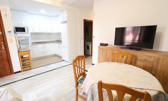 Resale - Apartment - Torrevieja - La Mata Pueblo