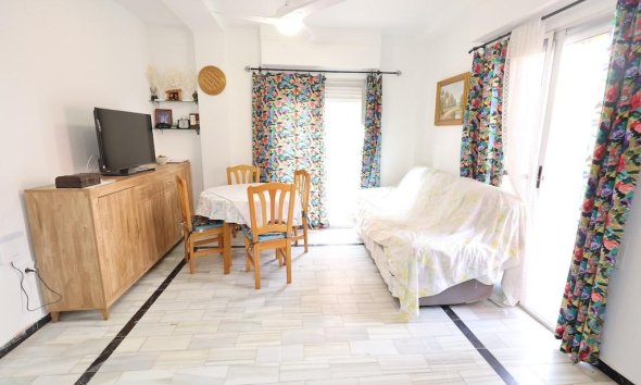 Resale - Apartment - Torrevieja - La Mata Pueblo