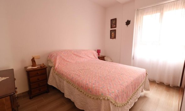 Resale - Apartment - Torrevieja - La Mata Pueblo