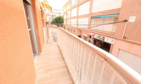 Resale - Apartment - Torrevieja - La Mata Pueblo