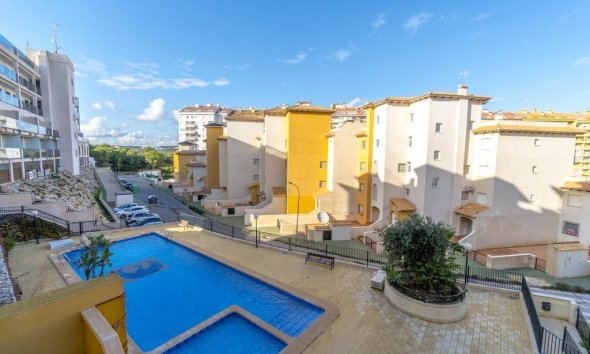 Resale - Apartment - Orihuela Costa - Altos de Campoamor