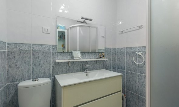 Resale - Bungalow - Torrevieja - La Siesta - El Salado - Torreta