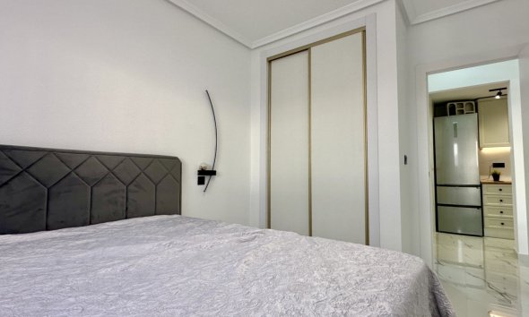 Resale - Apartment - Orihuela Costa - Playa Flamenca