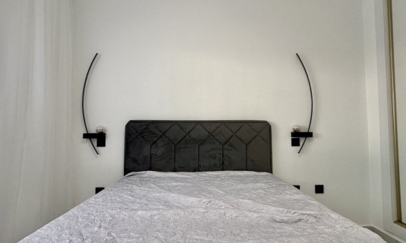 Resale - Apartment - Orihuela Costa - Playa Flamenca