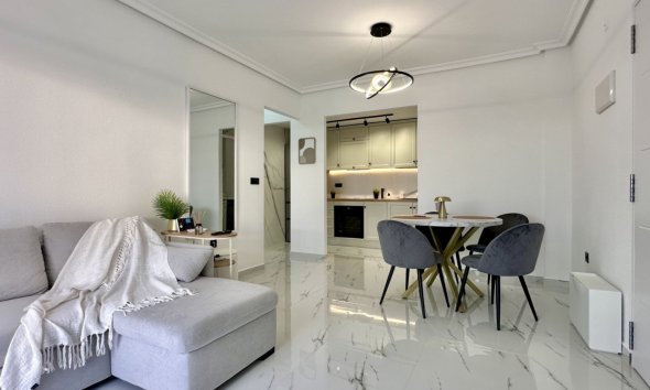 Resale - Apartment - Orihuela Costa - Playa Flamenca