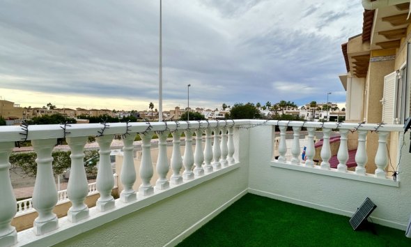 Resale - Apartment - Orihuela Costa - Playa Flamenca
