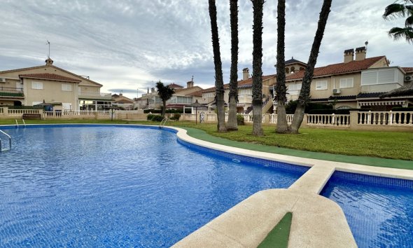 Resale - Apartment - Orihuela Costa - Playa Flamenca