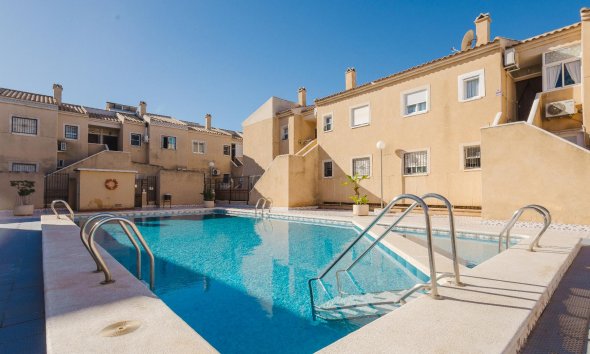 Resale - Bungalow - Torrevieja - Parque de Las Naciones