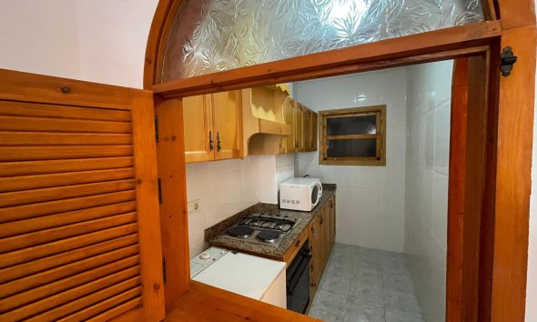 Resale - Apartment - Torrevieja - Estacion de autobuses