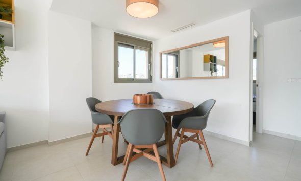 Resale - Apartment - Orihuela Costa - Villamartín